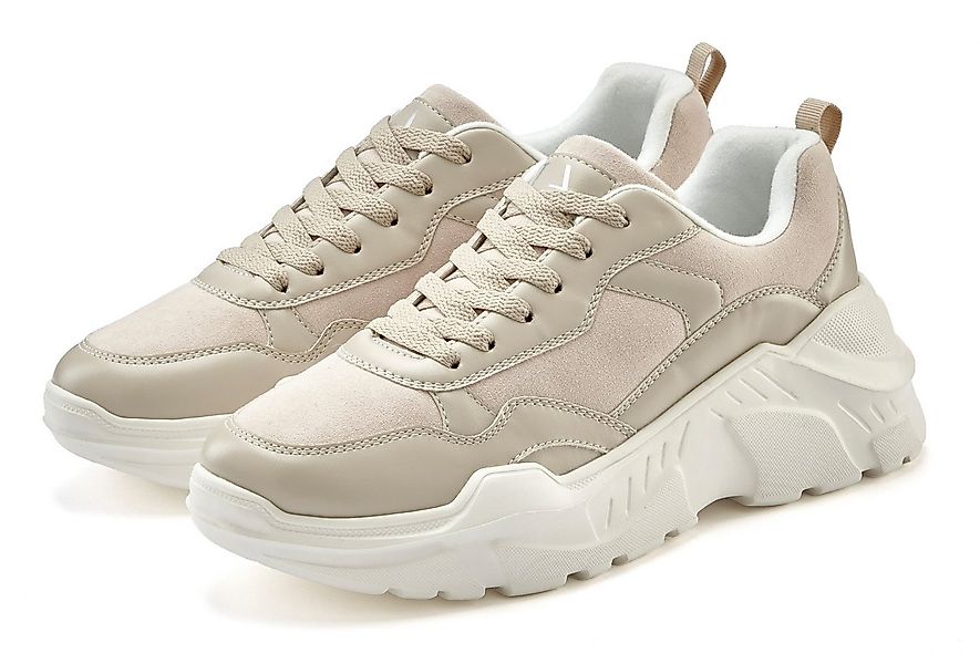 LASCANA Sneaker Halbschuh, Sportschuh, leichte Chunky Sohle, weiche Innenso günstig online kaufen