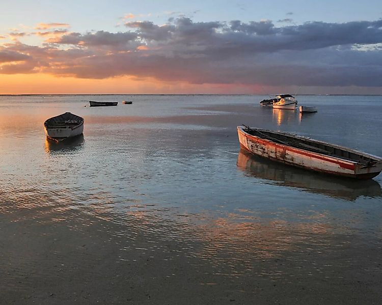 Fototapete "Ruhende Boote" 4,00x2,50 m / Glattvlies Brillant günstig online kaufen