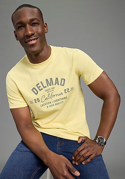 DELMAO Rundhalsshirt Neue Kollektion! normale Passform, kurzarm, bedruckt, günstig online kaufen