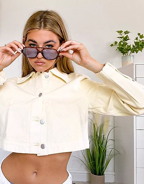 Weekday – Vera – Jeansjacke aus Bio-Baumwolle in Vanille-Neutral günstig online kaufen