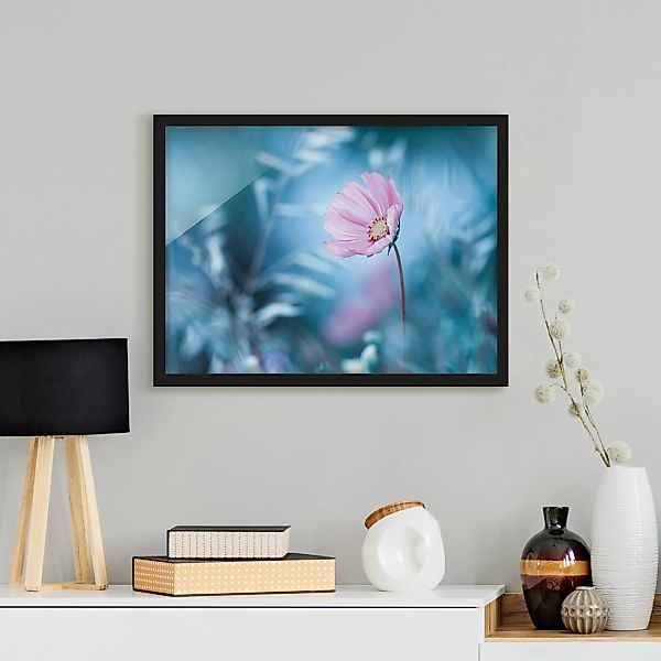 Bild mit Rahmen Blumen - Querformat Blüte in Pastell günstig online kaufen