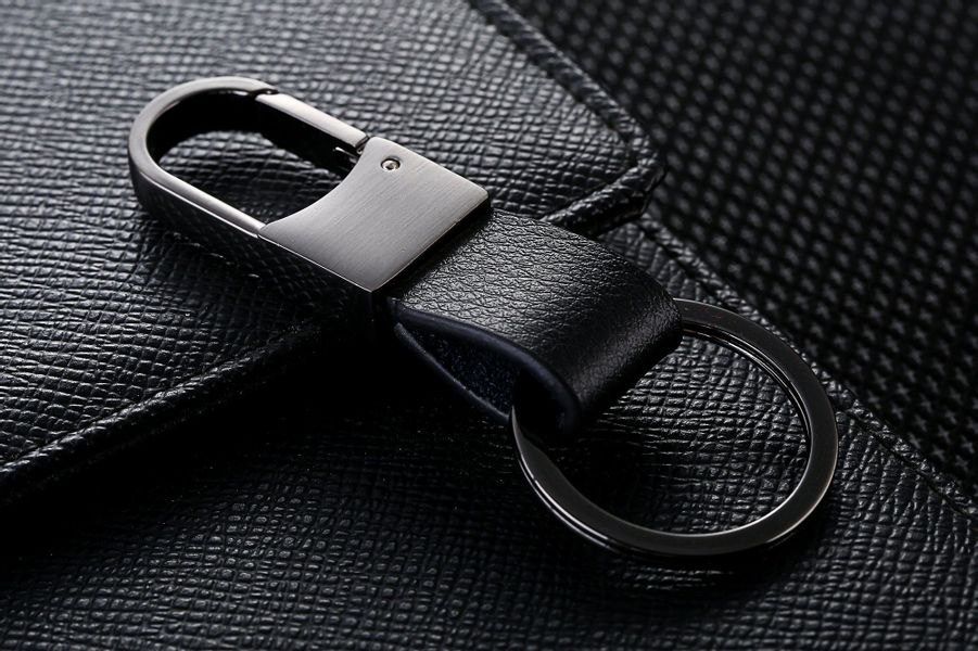 Cerbery Schlüsselanhänger Eleganter Schlüsselanhänger aus Leder günstig online kaufen