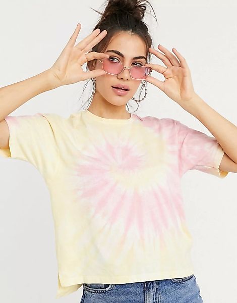 Only – Sacha – T-Shirt in Batik-Optik-Gelb günstig online kaufen