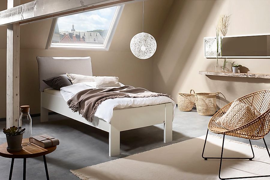 rauch Futonbett "Aditio", Kopfteil Webstoff mit abgesetztem Keder günstig online kaufen