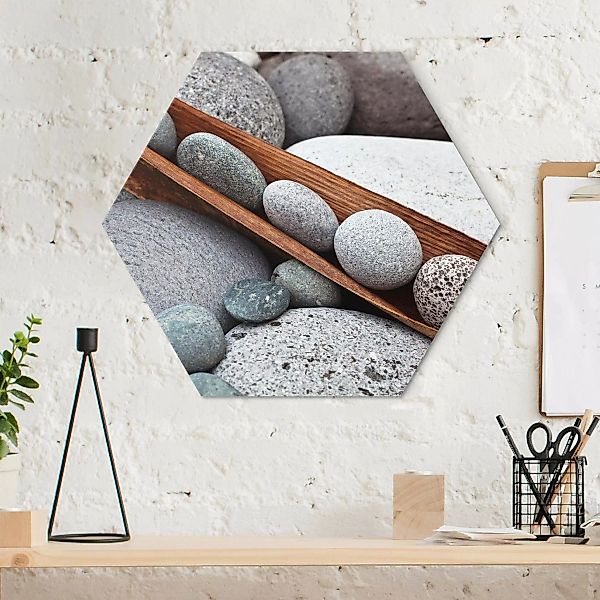 Hexagon-Alu-Dibond Bild Stillleben mit grauen Steinen günstig online kaufen