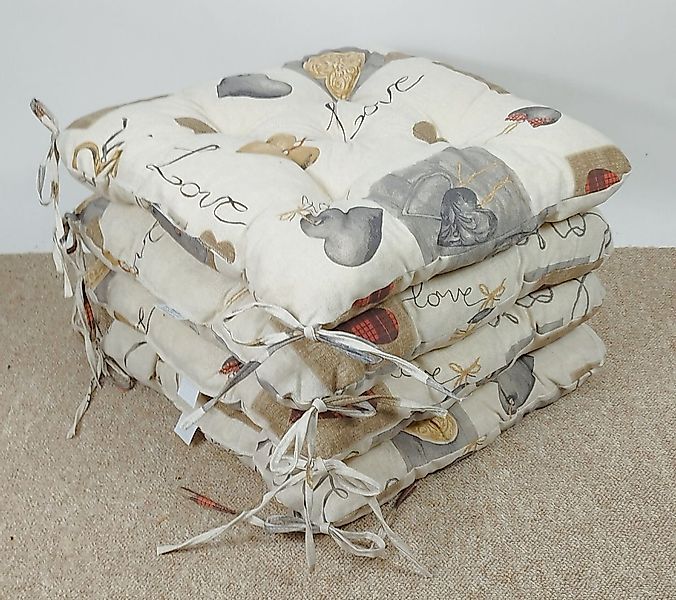Rattani Sitzkissen Set 4 x Stuhlkissen Sitzkissen Klara 42 x 42 cm Love günstig online kaufen