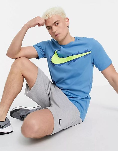 Nike Training – Sport Clash – T-Shirt mit Logo in Blau günstig online kaufen