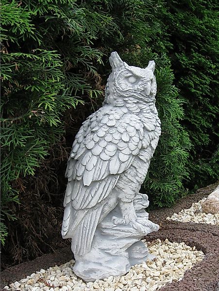 gartendekoparadies.de Gartenfigur Eule Uhu mit Gefieder, Steinfigur, H. 41 günstig online kaufen
