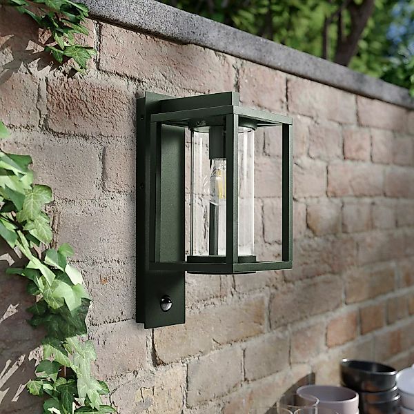 Lucande Außenwandlampe Ferda, Sensor, hängend, grün, IP44 günstig online kaufen