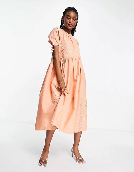 ASOS DESIGN – Midi-Hängerkleid aus Baumwollpopeline mit Stickerei und Rücke günstig online kaufen