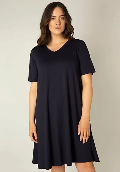 Base Level Curvy Shirtkleid "Abernathy", In leicht ausgestellter Form günstig online kaufen