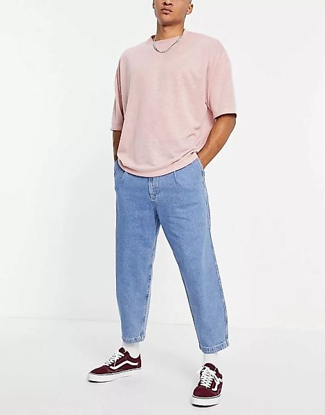 Topman – Schmal zulaufende Jeans in mittlerer Waschung mit Bundfalten-Blau günstig online kaufen