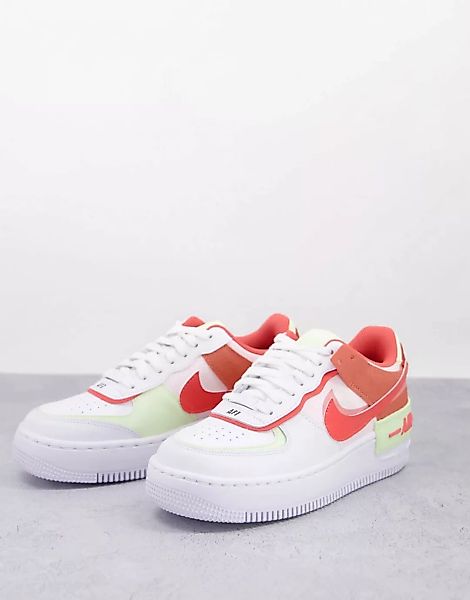Nike – Air Force 1 Shadow – Sneaker in Weiß, Koralle und Orange günstig online kaufen