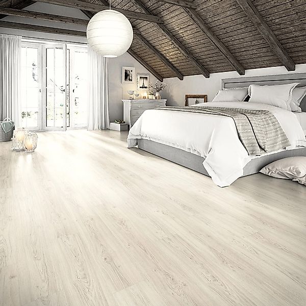 Egger Large Laminat 8 mm Eiche Matera Beige günstig online kaufen