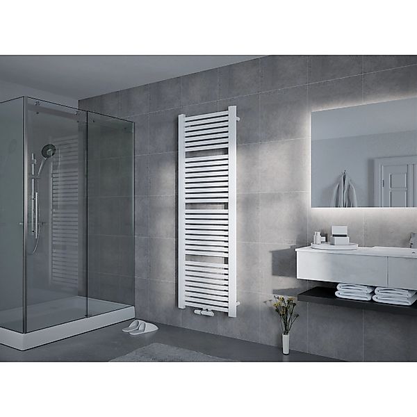 Ximax Badheizkörper K5 1710 mm x 500 mm Mittenanschluss 705 W Weiß günstig online kaufen