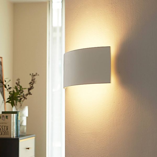 Lindby Wandleuchte Naike, weiß, Gips, Höhe 15 cm günstig online kaufen