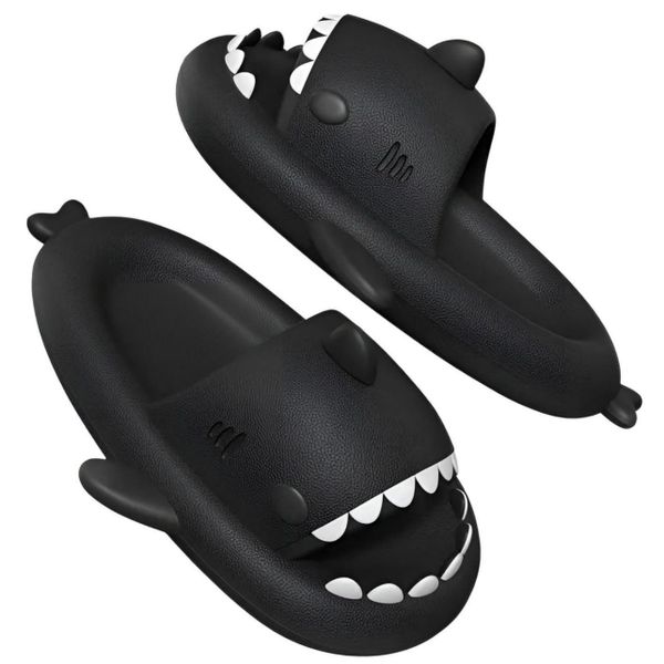 Corimori Bequeme Hai Badeschuhe im Haifisch-Design günstig online kaufen