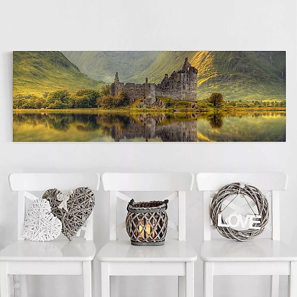 Leinwandbild - Panorama Kilchurn Castle in Schottland günstig online kaufen