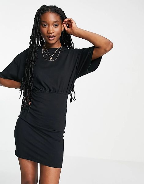 ASOS DESIGN – Figurbetontes T-Shirt-Kleid in Schwarz mit Oversize-Oberteil günstig online kaufen