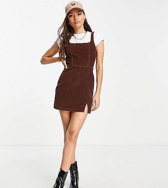 ASOS DESIGN Petite – Figurbetontes Kleid aus Cord in Schokoladenbraun im Tr günstig online kaufen