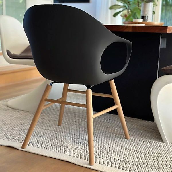 Kristalia ELEPHANT Stuhl mit Holzgestell Eiche Sitzschale schwarz - schnell günstig online kaufen