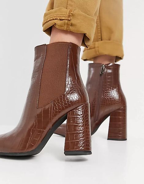 Simmi London – Hellbraune Ankle-Boots mit Blockabsatz in Kroko-Optik günstig online kaufen