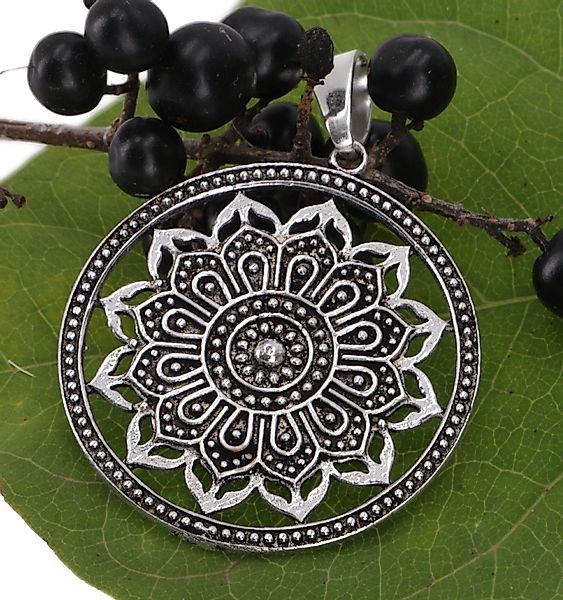 Guru-Shop Kettenanhänger Amulett Mandala, Kettenanhänger Boho günstig online kaufen