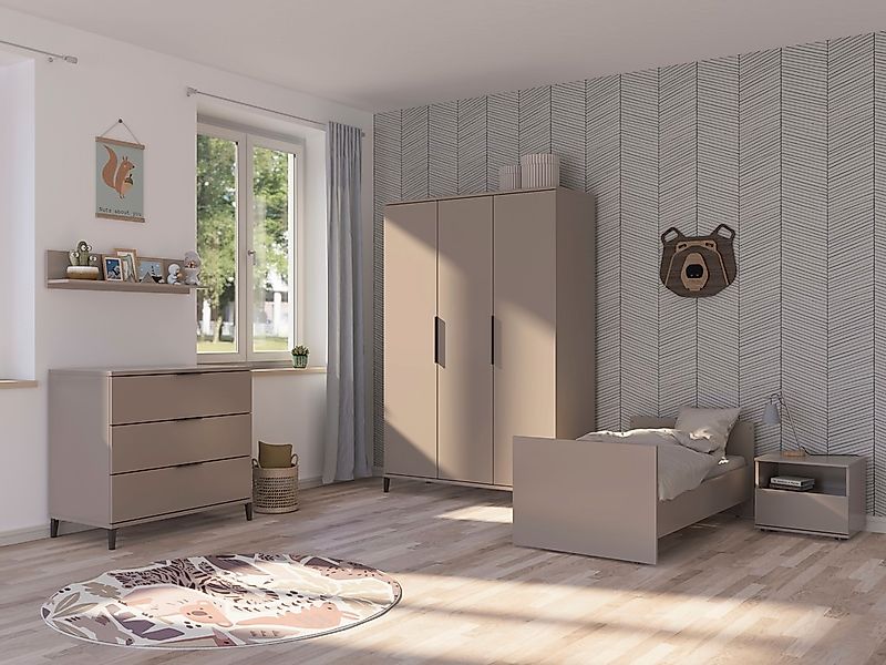 Home affaire Kleiderschrank "ARI, 3-türig", viel Stauraum mit Einlegeböden günstig online kaufen