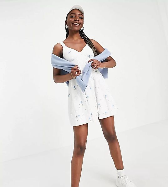 Missguided Tall – Skater-Kleid in Weiß mit Korsett-Design und Lochstickerei günstig online kaufen