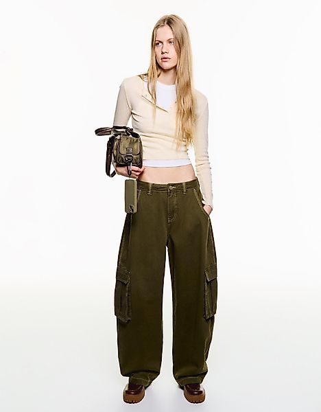 Bershka Utility-Hose Im Barrel-Fit Damen 36 Khaki günstig online kaufen