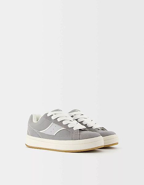 Bershka Sneaker Aus Rauleder Im Skater-Stil Damen 36 Grau günstig online kaufen