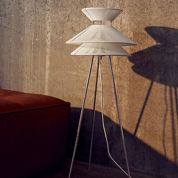 FRANDSEN Stehleuchte Kiku, Metall, Leinen, weiß, Höhe 90 cm günstig online kaufen