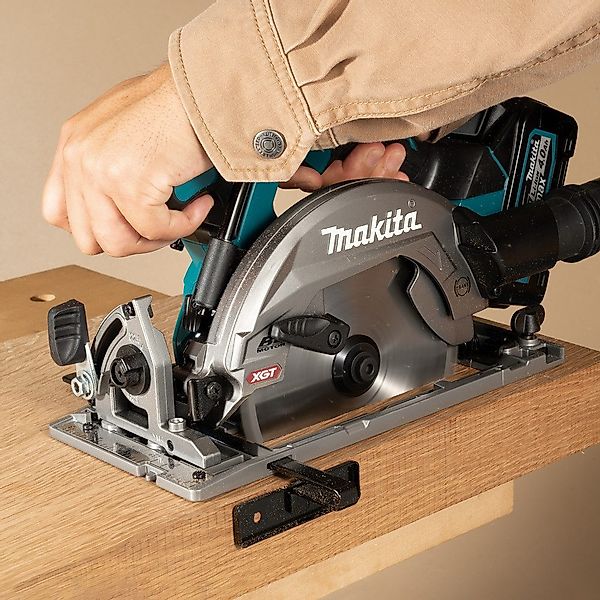 Makita Akku-Handkreissäge HS012GD201, inkl. 2 Akkus günstig online kaufen