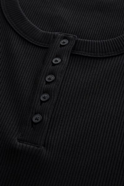 Next Henleyshirt Geripptes Henley-Kurzarmoberteil mit Knöpfen günstig online kaufen