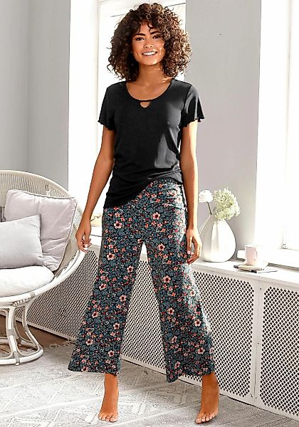 s.Oliver Pyjamaoberteil aus geripptem Stoff mit Kräuselsäumen günstig online kaufen