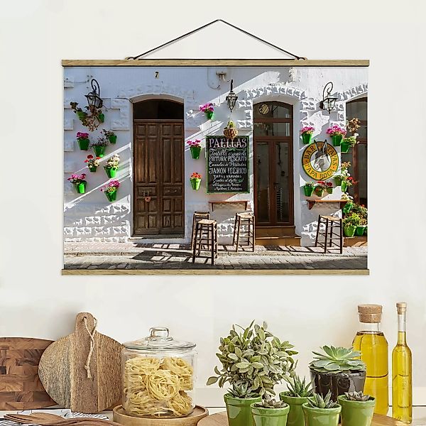 Stoffbild mit Posterleisten Bar de Tapas mit Blumentöpfen günstig online kaufen