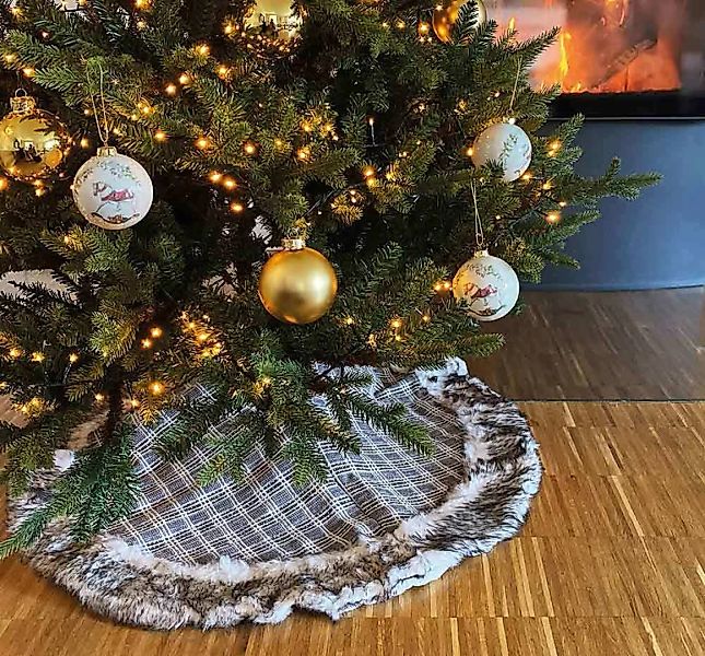 Weihnachtsbaumdecke Strick Kuschelig Grau Kariert Kunstfell Christbaumdecke günstig online kaufen