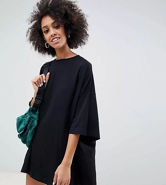 Weekday – Huge – T-Shirt-Kleid aus Bio-Baumwolle in Schwarz günstig online kaufen