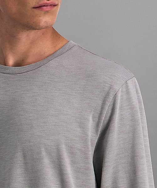 Pioneer Authentic Jeans Langarmshirt in normale Passform günstig online kaufen