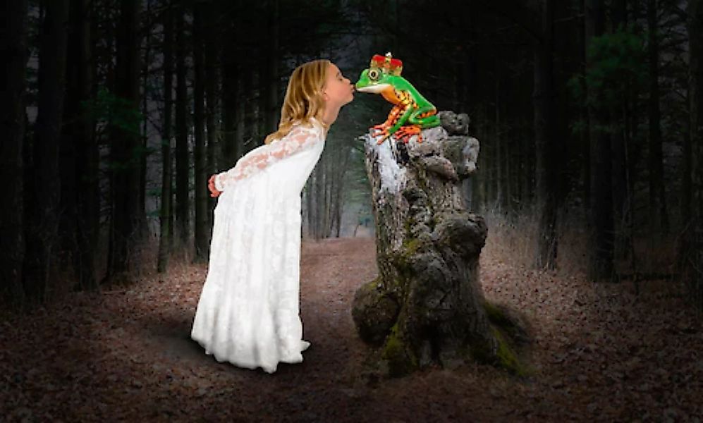 Papermoon Fototapete »Prinzessin küsst den Frosch« günstig online kaufen