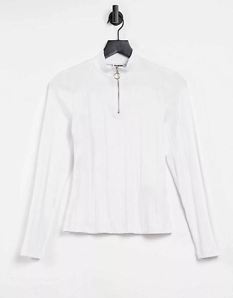 Noisy May – Langärmliges Shirt mit kurzem Reißverschluss in Weiß günstig online kaufen