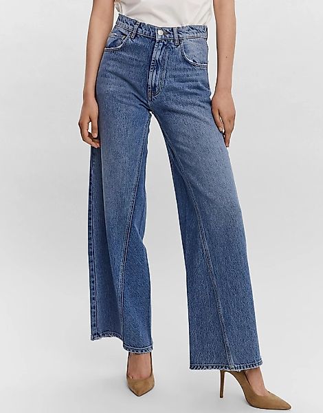 Vero Moda – AWARE – Jeans in verwaschenem Blau mit weitem Bein und Nahtdeta günstig online kaufen