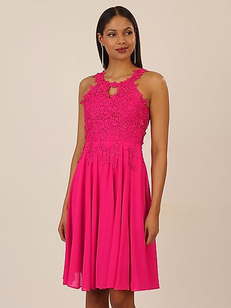 Apart Cocktailkleid aus einer Plastischen Spitze günstig online kaufen