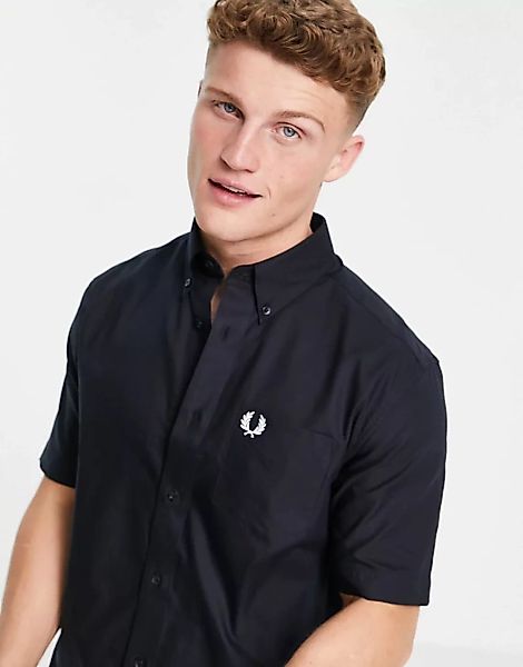 Fred Perry – Marineblaues Oxfordhemd mit kurzen Ärmeln günstig online kaufen