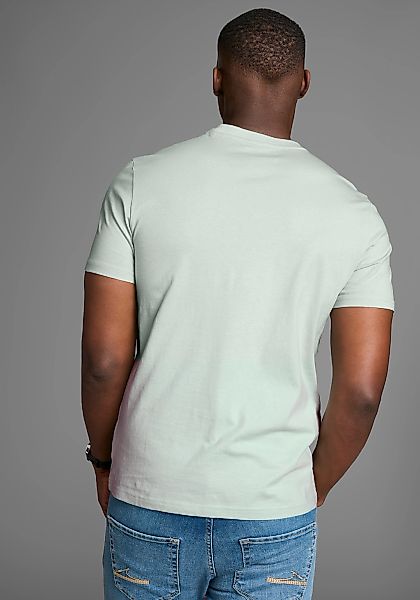 DELMAO T-Shirt, mit dezentem Logo-Schriftzug im Club-Design günstig online kaufen