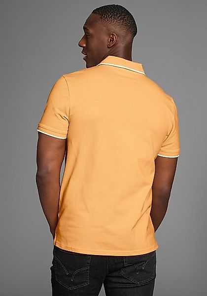 DELMAO Poloshirt mit sportlichen Kontraststreifen & gestreifter Knopfleiste günstig online kaufen