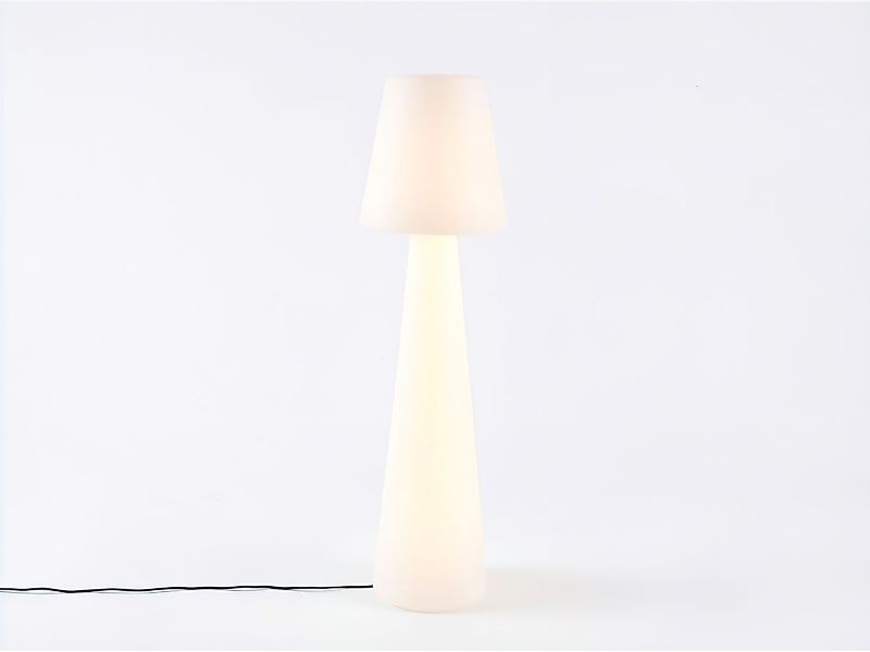 New Garden Lola LED-Stehlampe für draußen mit Kabel ø 45 cm (h: 165 cm) günstig online kaufen