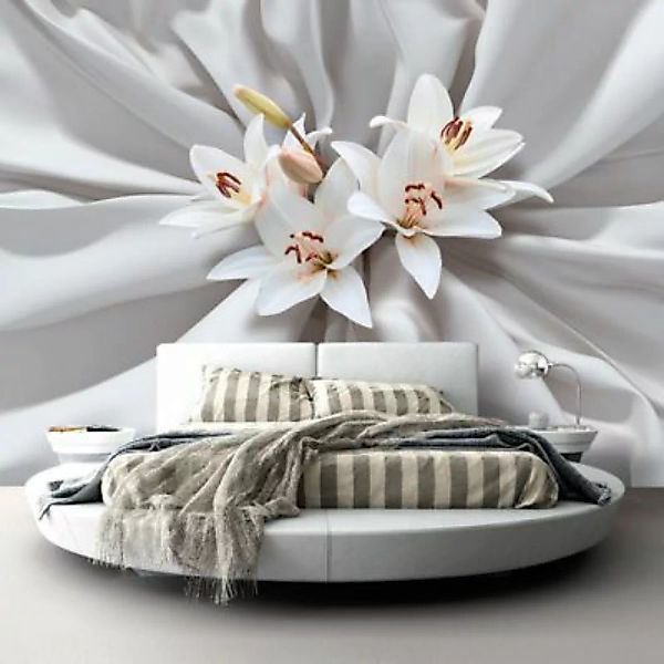 artgeist Fototapete Sensual Lilies grau/weiß Gr. 300 x 210 günstig online kaufen