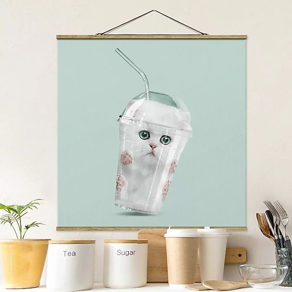 Stoffbild Tiere mit Posterleisten - Quadrat Shake mit Katze günstig online kaufen
