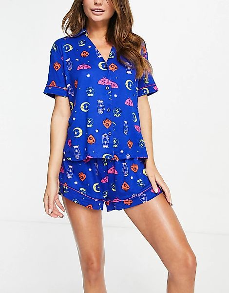 Chelsea Peers – Kurzer Pyjama in Lila mit mystischen Symbolen-Violett günstig online kaufen